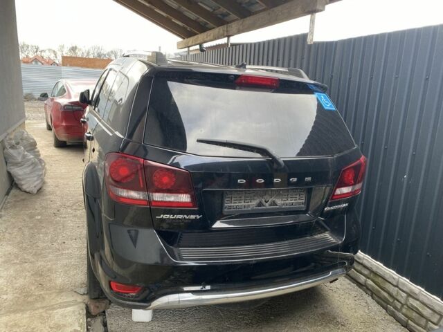 Черный Додж Джорни, объемом двигателя 0 л и пробегом 218 тыс. км за 6000 $, фото 5 на Automoto.ua