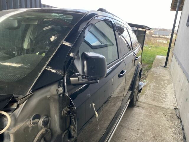 Черный Додж Джорни, объемом двигателя 0 л и пробегом 218 тыс. км за 6000 $, фото 4 на Automoto.ua