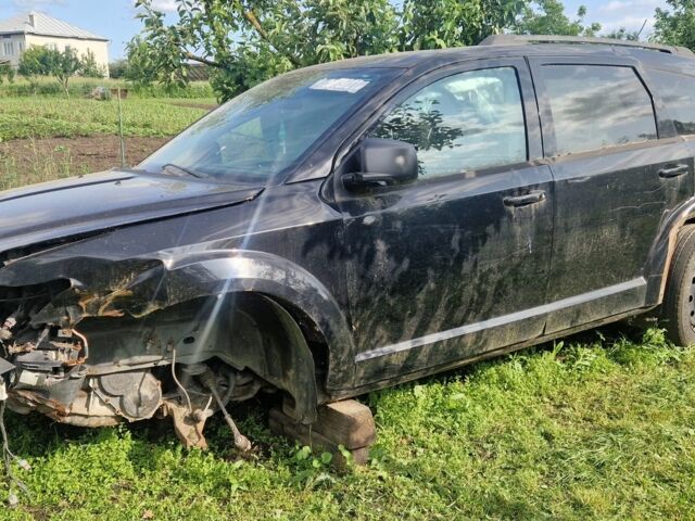 Черный Додж Джорни, объемом двигателя 2.4 л и пробегом 170 тыс. км за 6666 $, фото 4 на Automoto.ua