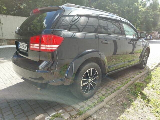 Чорний Додж Джорні, об'ємом двигуна 2.4 л та пробігом 102 тис. км за 12500 $, фото 5 на Automoto.ua