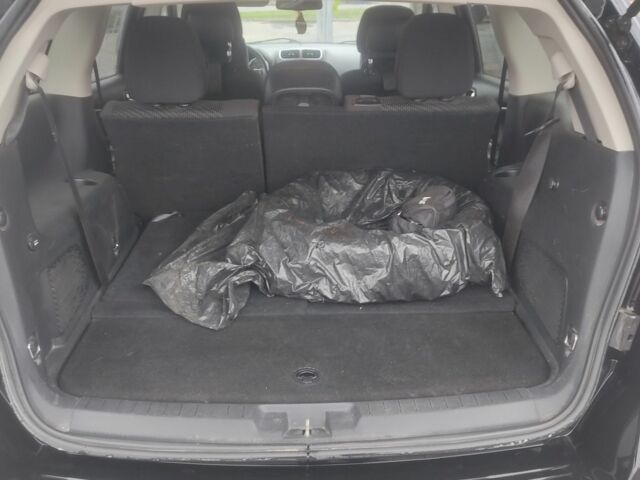 Черный Додж Джорни, объемом двигателя 2 л и пробегом 236 тыс. км за 8950 $, фото 3 на Automoto.ua