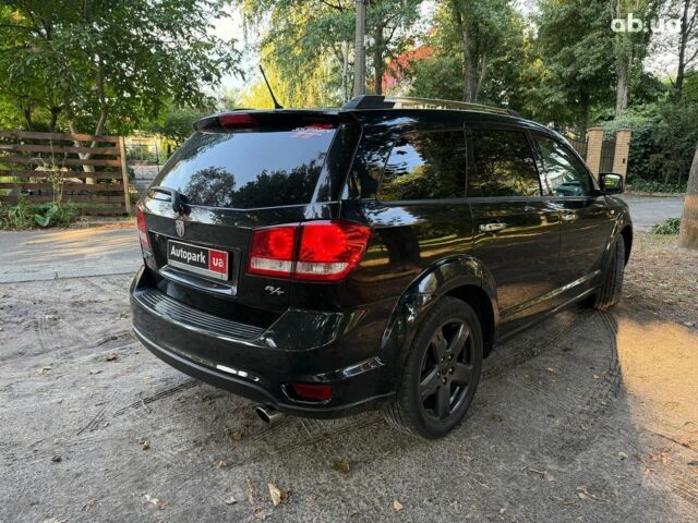 Чорний Додж Джорні, об'ємом двигуна 2 л та пробігом 230 тис. км за 8790 $, фото 4 на Automoto.ua