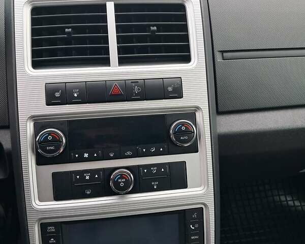 Черный Додж Джорни, объемом двигателя 2.74 л и пробегом 230 тыс. км за 6700 $, фото 26 на Automoto.ua
