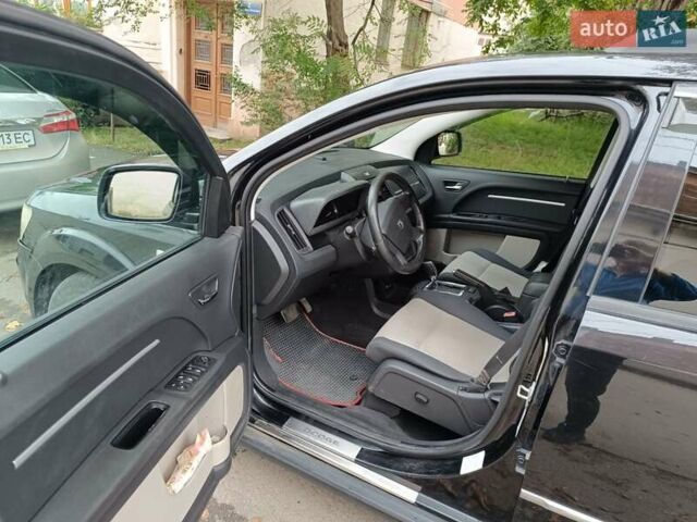 Черный Додж Джорни, объемом двигателя 2 л и пробегом 200 тыс. км за 8400 $, фото 3 на Automoto.ua