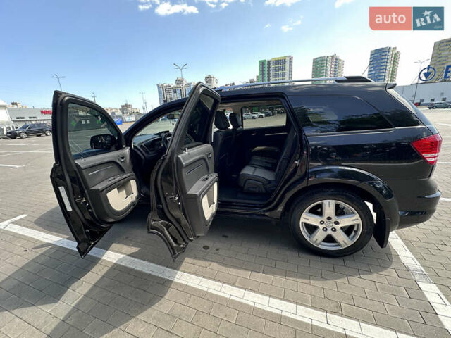 Черный Додж Джорни, объемом двигателя 2 л и пробегом 186 тыс. км за 9000 $, фото 9 на Automoto.ua