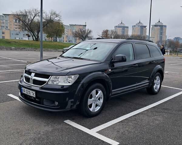 Черный Додж Джорни, объемом двигателя 2.74 л и пробегом 230 тыс. км за 6700 $, фото 1 на Automoto.ua