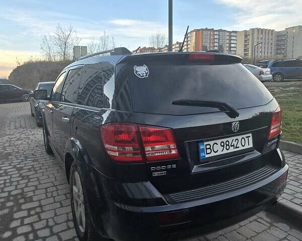 Чорний Додж Джорні, об'ємом двигуна 1.97 л та пробігом 262 тис. км за 7500 $, фото 3 на Automoto.ua