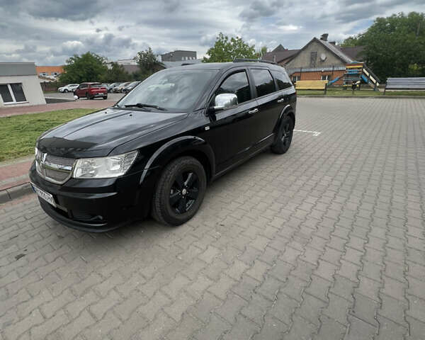 Черный Додж Джорни, объемом двигателя 1.97 л и пробегом 161 тыс. км за 9000 $, фото 5 на Automoto.ua