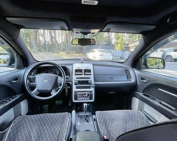 Черный Додж Джорни, объемом двигателя 2 л и пробегом 208 тыс. км за 10500 $, фото 9 на Automoto.ua