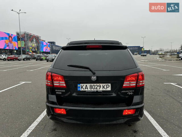 Черный Додж Джорни, объемом двигателя 2 л и пробегом 211 тыс. км за 9000 $, фото 1 на Automoto.ua