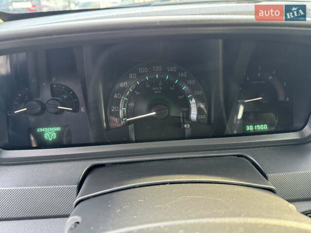 Черный Додж Джорни, объемом двигателя 1.97 л и пробегом 300 тыс. км за 7700 $, фото 18 на Automoto.ua