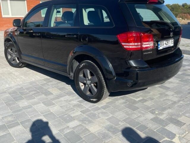 Черный Додж Джорни, объемом двигателя 2.4 л и пробегом 210 тыс. км за 7500 $, фото 6 на Automoto.ua