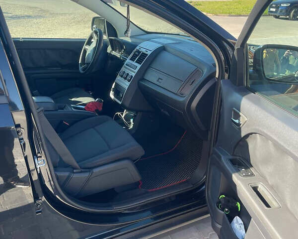 Чорний Додж Джорні, об'ємом двигуна 2.4 л та пробігом 208 тис. км за 6700 $, фото 11 на Automoto.ua