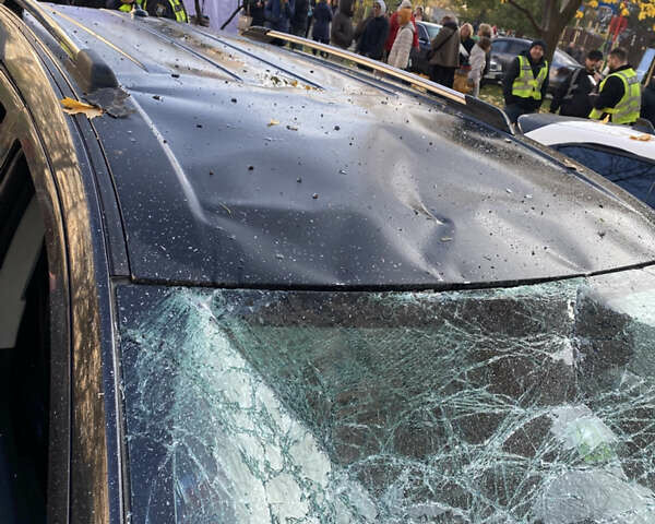 Черный Додж Джорни, объемом двигателя 2.74 л и пробегом 198 тыс. км за 7000 $, фото 4 на Automoto.ua