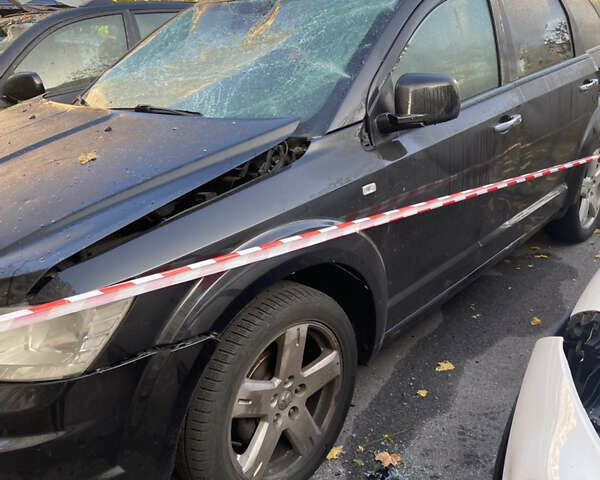 Черный Додж Джорни, объемом двигателя 2.74 л и пробегом 198 тыс. км за 7000 $, фото 1 на Automoto.ua