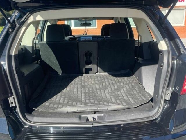 Черный Додж Джорни, объемом двигателя 2.4 л и пробегом 210 тыс. км за 7500 $, фото 3 на Automoto.ua