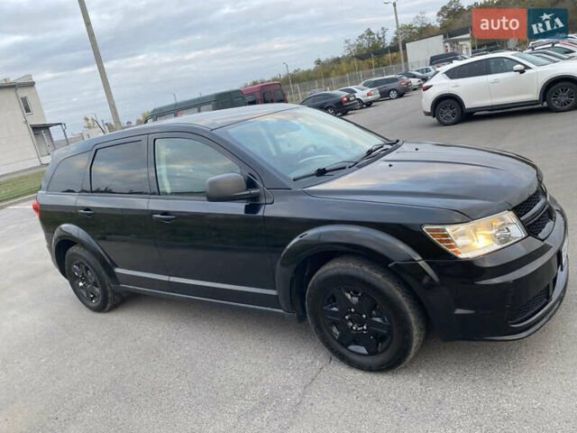 Черный Додж Джорни, объемом двигателя 2.36 л и пробегом 260 тыс. км за 8500 $, фото 4 на Automoto.ua