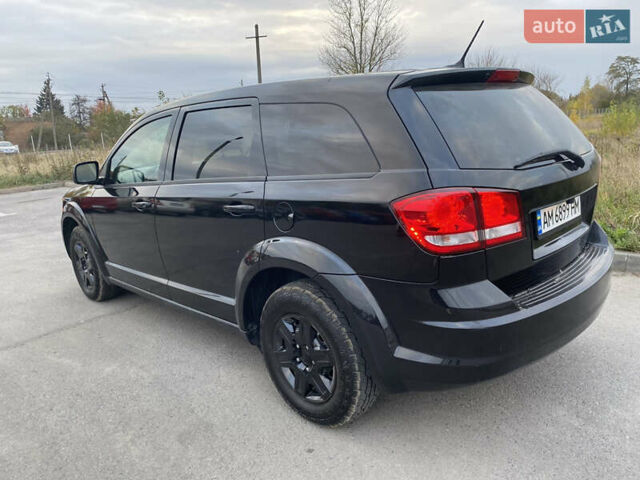 Черный Додж Джорни, объемом двигателя 2.36 л и пробегом 260 тыс. км за 8500 $, фото 7 на Automoto.ua