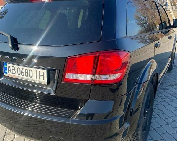 Черный Додж Джорни, объемом двигателя 2.36 л и пробегом 254 тыс. км за 10300 $, фото 24 на Automoto.ua