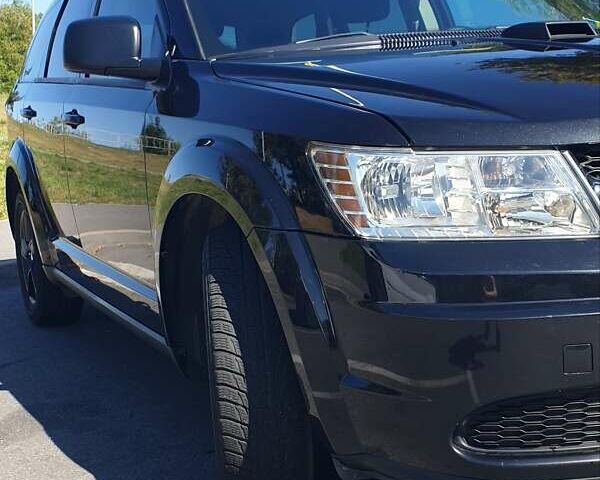 Чорний Додж Джорні, об'ємом двигуна 2.4 л та пробігом 258 тис. км за 10300 $, фото 2 на Automoto.ua