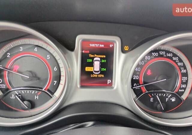 Чорний Додж Джорні, об'ємом двигуна 2.36 л та пробігом 148 тис. км за 8700 $, фото 2 на Automoto.ua