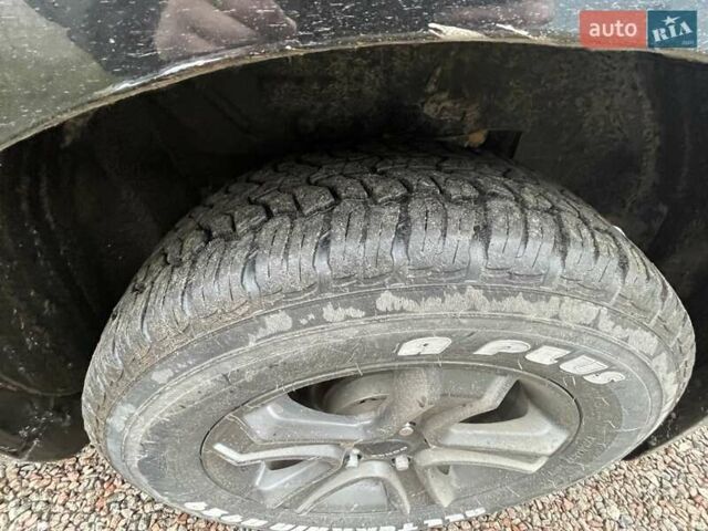 Чорний Додж Джорні, об'ємом двигуна 2.36 л та пробігом 315 тис. км за 10200 $, фото 14 на Automoto.ua