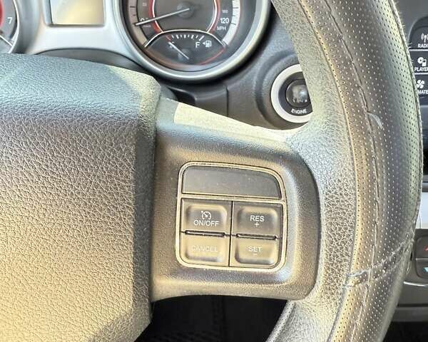 Черный Додж Джорни, объемом двигателя 2.36 л и пробегом 208 тыс. км за 10000 $, фото 24 на Automoto.ua