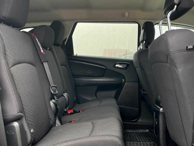 Чорний Додж Джорні, об'ємом двигуна 2.4 л та пробігом 157 тис. км за 9000 $, фото 15 на Automoto.ua