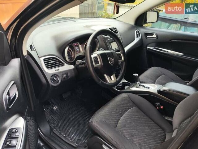 Додж Джорни 2012 в Харькове на Automoto.ua Черный Додж Джорни, объемом двигателя 2.36 л и пробегом 290 тыс. км за 9500 $, фото 18 на Automoto.ua