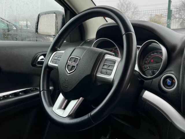 Чорний Додж Джорні, об'ємом двигуна 2.4 л та пробігом 157 тис. км за 9000 $, фото 10 на Automoto.ua