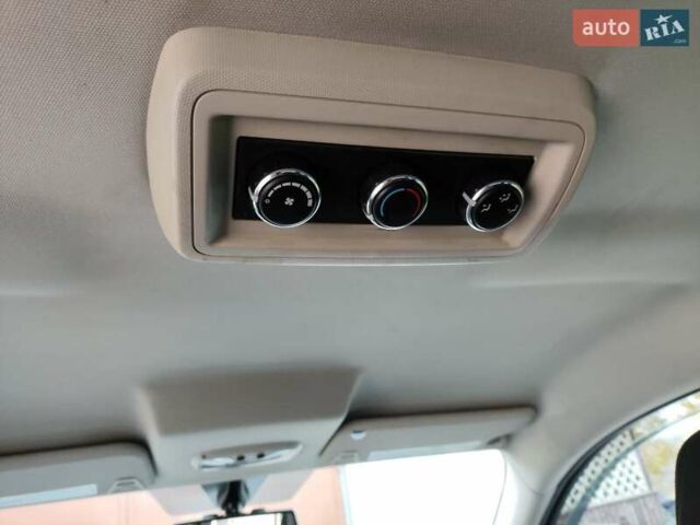 Додж Джорни 2012 в Харькове на Automoto.ua Черный Додж Джорни, объемом двигателя 2.36 л и пробегом 290 тыс. км за 9500 $, фото 16 на Automoto.ua