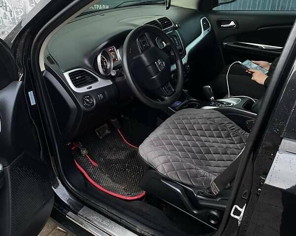 Чорний Додж Джорні, об'ємом двигуна 3.6 л та пробігом 280 тис. км за 10000 $, фото 1 на Automoto.ua