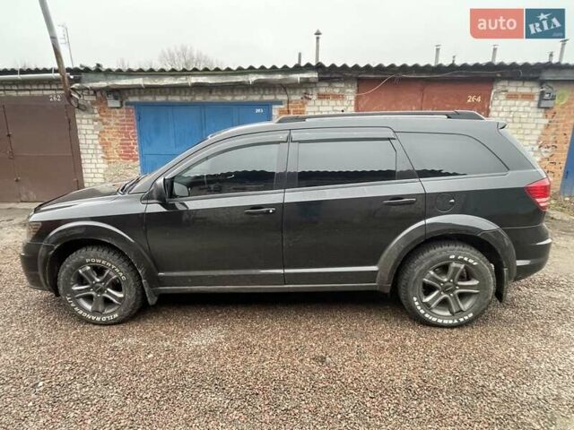 Чорний Додж Джорні, об'ємом двигуна 2.36 л та пробігом 315 тис. км за 10200 $, фото 6 на Automoto.ua