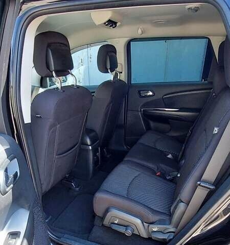 Чорний Додж Джорні, об'ємом двигуна 2.4 л та пробігом 132 тис. км за 13000 $, фото 10 на Automoto.ua