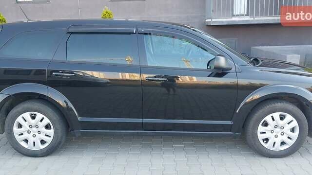 Чорний Додж Джорні, об'ємом двигуна 2.4 л та пробігом 132 тис. км за 13000 $, фото 1 на Automoto.ua