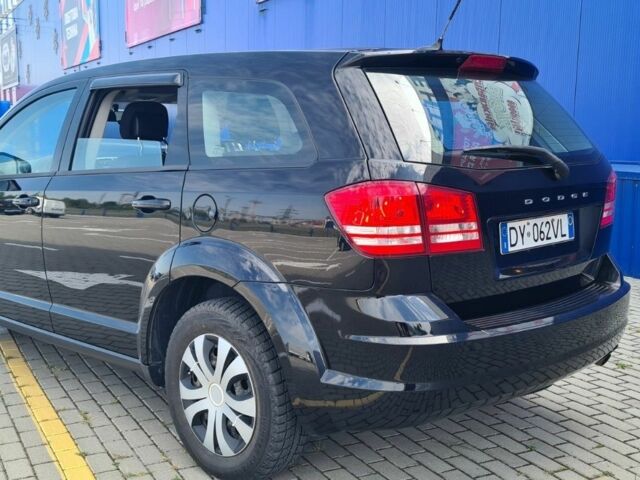 Чорний Додж Джорні, об'ємом двигуна 2.4 л та пробігом 165 тис. км за 4500 $, фото 4 на Automoto.ua