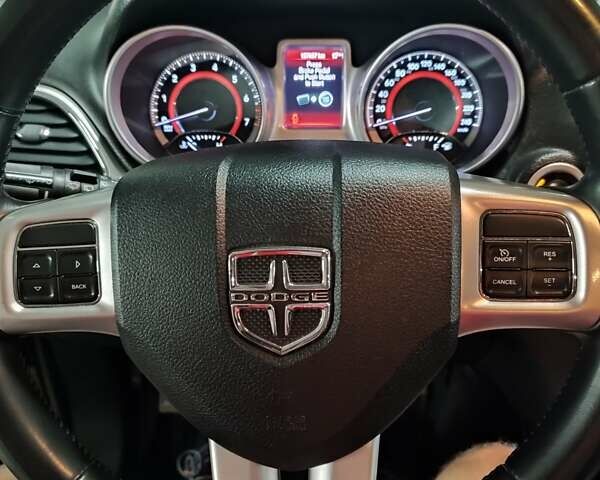 Чорний Додж Джорні, об'ємом двигуна 2.36 л та пробігом 157 тис. км за 10400 $, фото 18 на Automoto.ua