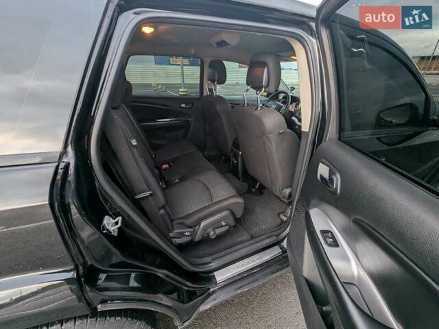 Чорний Додж Джорні, об'ємом двигуна 2.36 л та пробігом 277 тис. км за 9800 $, фото 18 на Automoto.ua