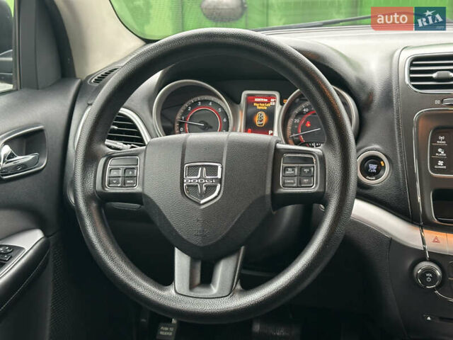 Чорний Додж Джорні, об'ємом двигуна 2.36 л та пробігом 222 тис. км за 8200 $, фото 28 на Automoto.ua