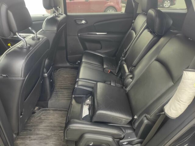 Черный Додж Джорни, объемом двигателя 2 л и пробегом 218 тыс. км за 14000 $, фото 4 на Automoto.ua