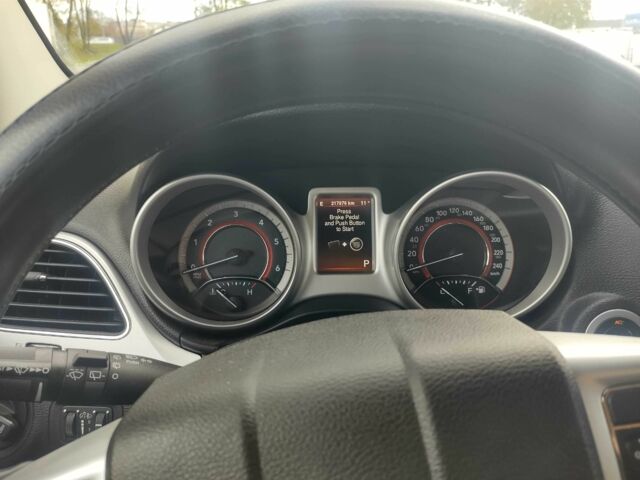 Черный Додж Джорни, объемом двигателя 2 л и пробегом 218 тыс. км за 14000 $, фото 1 на Automoto.ua