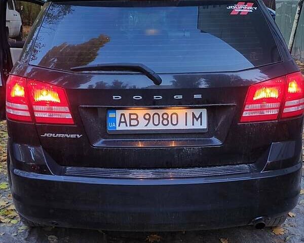 Черный Додж Джорни, объемом двигателя 2.36 л и пробегом 292 тыс. км за 9100 $, фото 7 на Automoto.ua