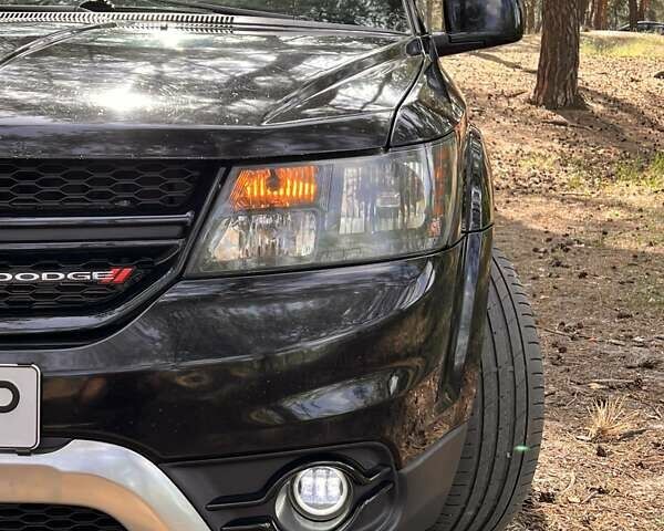 Чорний Додж Джорні, об'ємом двигуна 3.6 л та пробігом 248 тис. км за 11200 $, фото 10 на Automoto.ua