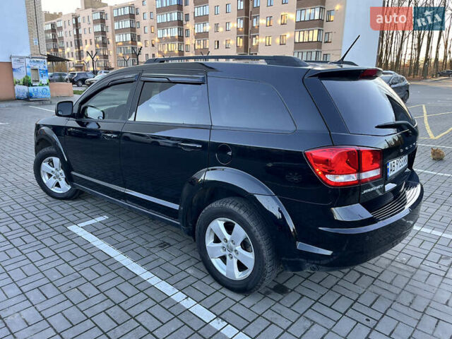 Черный Додж Джорни, объемом двигателя 2.36 л и пробегом 182 тыс. км за 11200 $, фото 8 на Automoto.ua