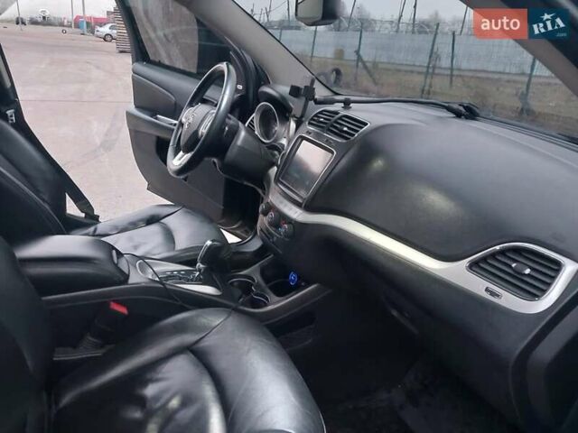 Черный Додж Джорни, объемом двигателя 3.6 л и пробегом 120 тыс. км за 12100 $, фото 13 на Automoto.ua