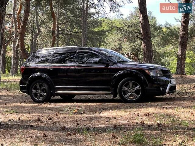 Чорний Додж Джорні, об'ємом двигуна 3.6 л та пробігом 248 тис. км за 11200 $, фото 3 на Automoto.ua