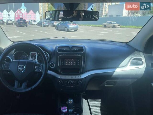 Черный Додж Джорни, объемом двигателя 3.6 л и пробегом 214 тыс. км за 10700 $, фото 7 на Automoto.ua