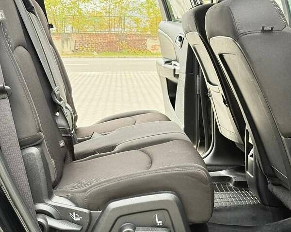 Черный Додж Джорни, объемом двигателя 3.6 л и пробегом 158 тыс. км за 11800 $, фото 11 на Automoto.ua