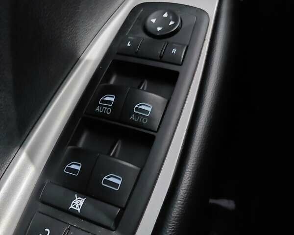 Черный Додж Джорни, объемом двигателя 3.6 л и пробегом 120 тыс. км за 12100 $, фото 18 на Automoto.ua