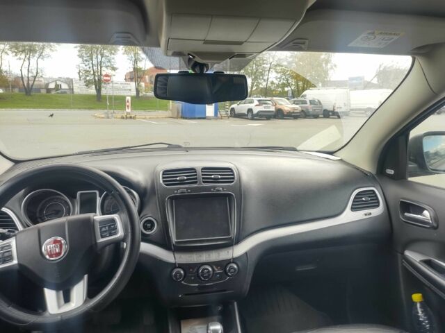 Черный Додж Джорни, объемом двигателя 2 л и пробегом 218 тыс. км за 14000 $, фото 5 на Automoto.ua